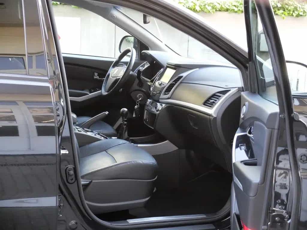 Ssangyong Korando 2.2TD 4x4 Leder Navi 1.Hand 11/2016-photo-11