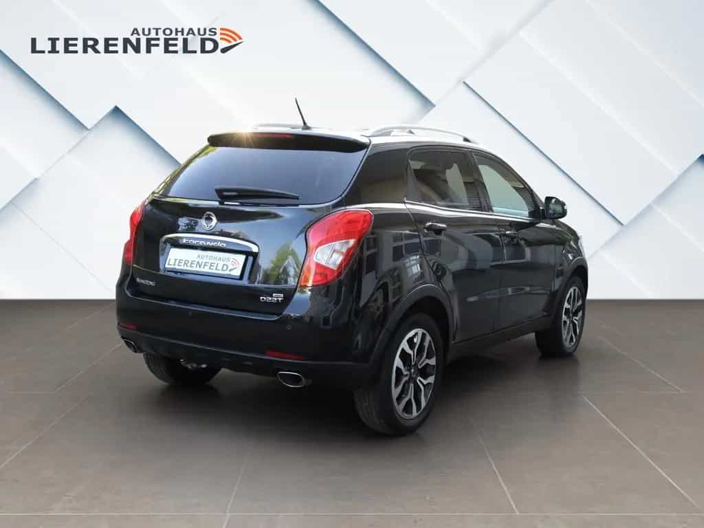 Ssangyong Korando 2.2TD 4x4 Leder Navi 1.Hand 11/2016-photo-5