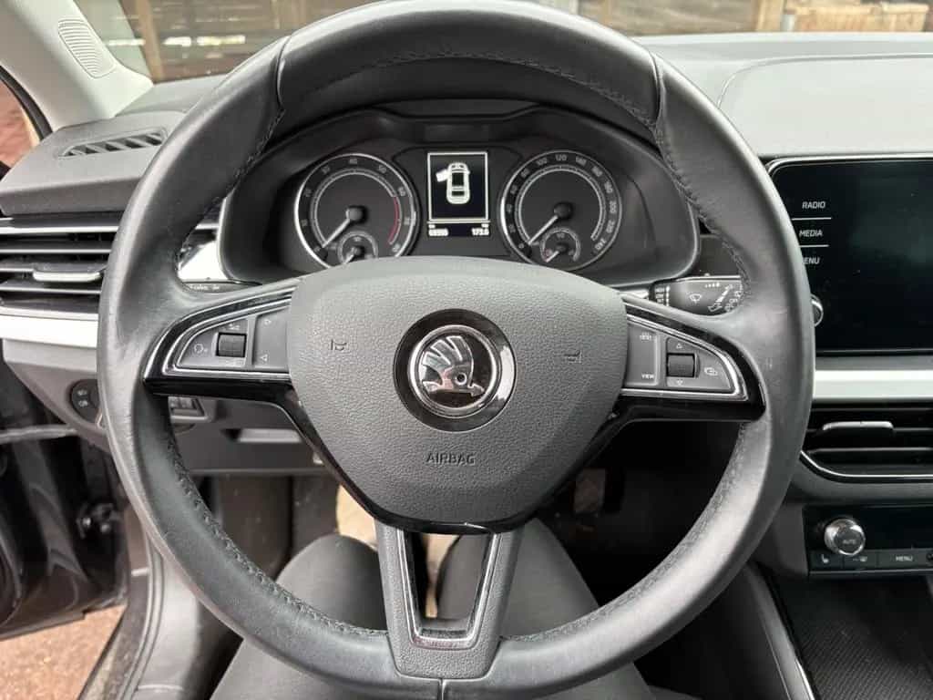 Skoda Scala 1.0 TSI 85kW Ambition Ambition 10/2019-photo-9