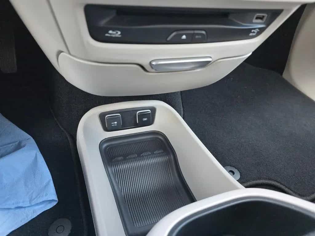 Chrysler Pacifica 3,6 Limited*8 Sitze* 06/2018-photo-18
