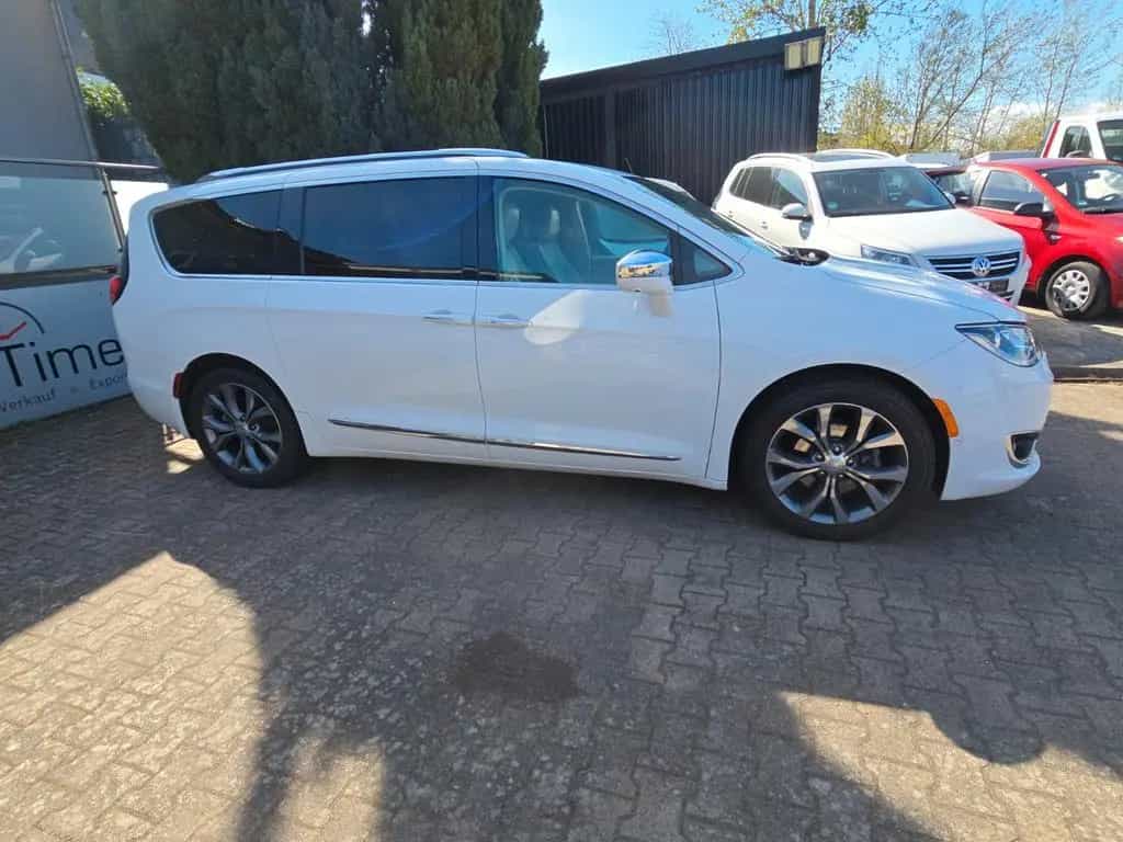 Chrysler Pacifica 3,6 Limited*8 Sitze* 06/2018-photo-2