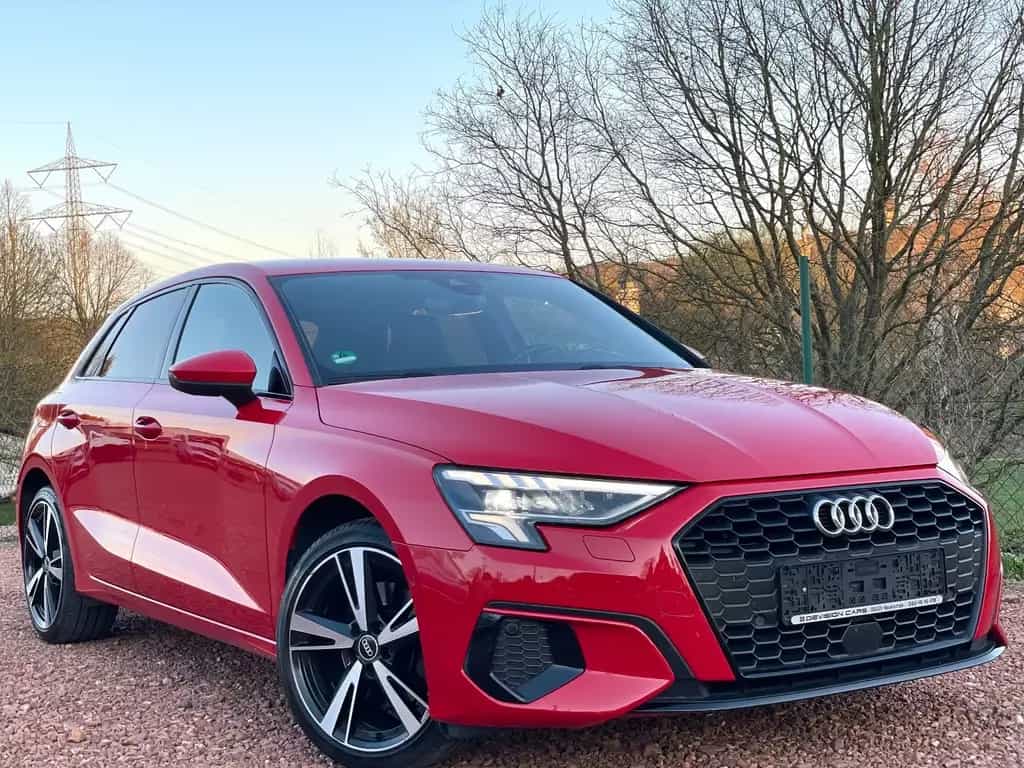 Audi A3 Sportback 35 TFSI *S line*Black Paket*1.Hand* 09/2021-photo-0