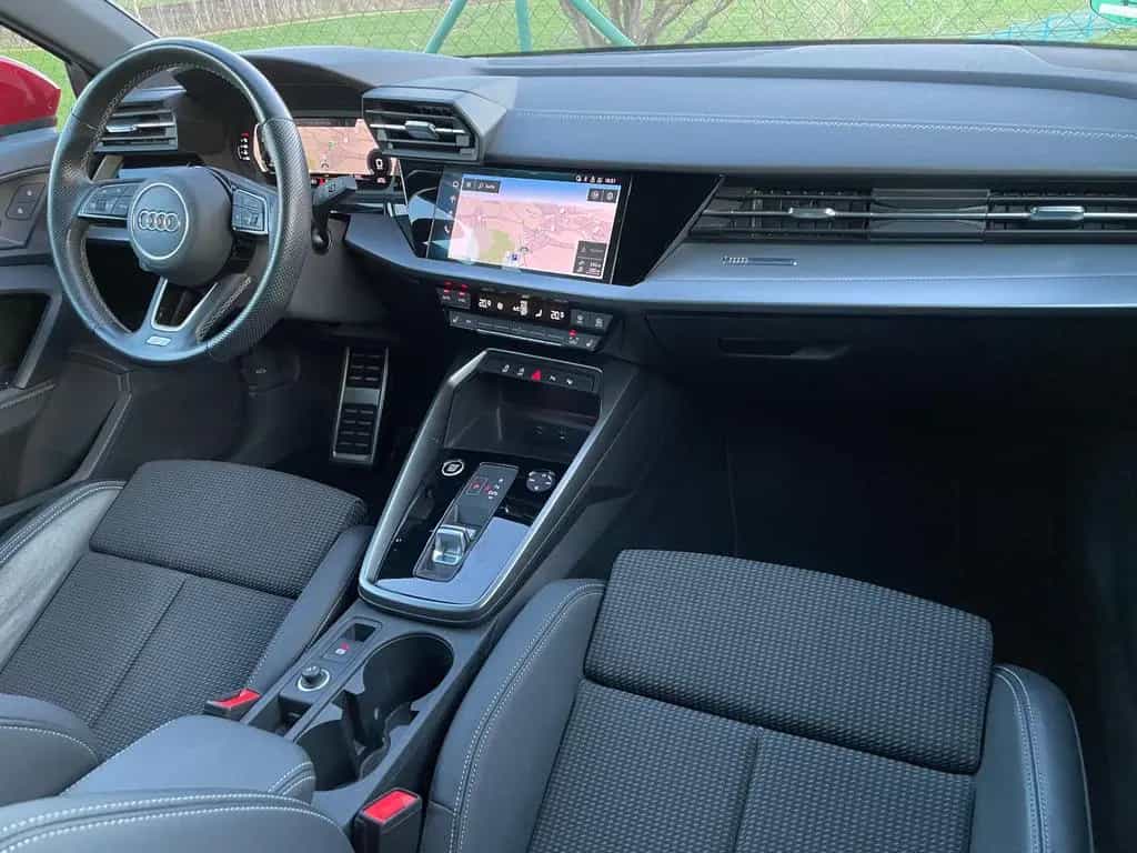 Audi A3 Sportback 35 TFSI *S line*Black Paket*1.Hand* 09/2021-photo-11