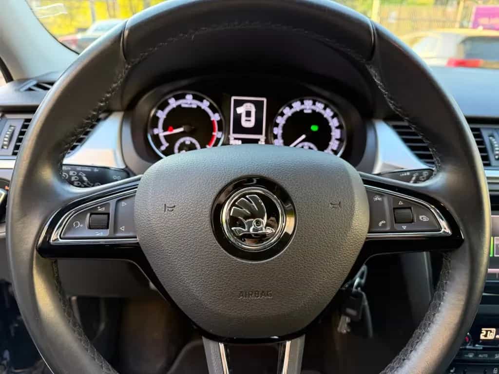 Skoda Rapid Spaceback 1.4 TSI Drive Automatik AHK 06/2017-photo-20