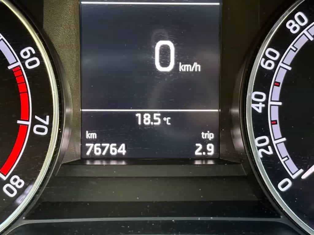 Skoda Rapid Spaceback 1.4 TSI Drive Automatik AHK 06/2017-photo-22