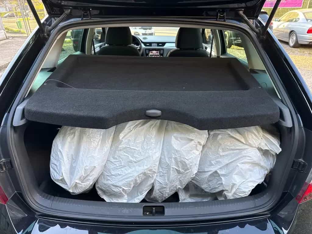 Skoda Rapid Spaceback 1.4 TSI Drive Automatik AHK 06/2017-photo-39