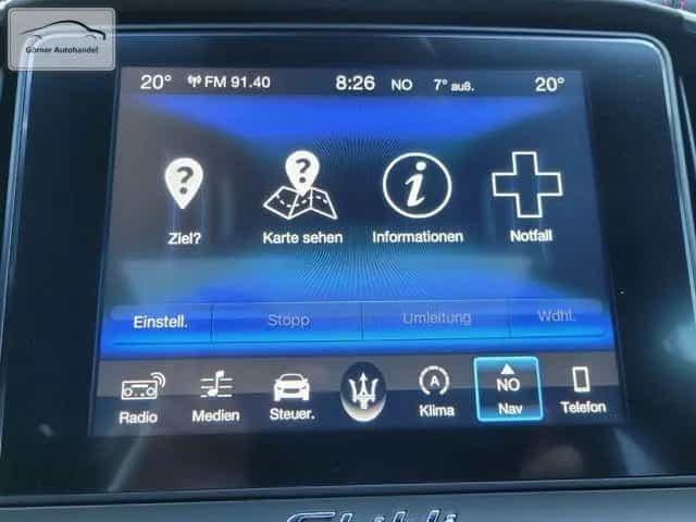 Maserati Ghibli 3,0 V6 D Leder+Schiebdach+360°+Carbon 08/2019-photo-19