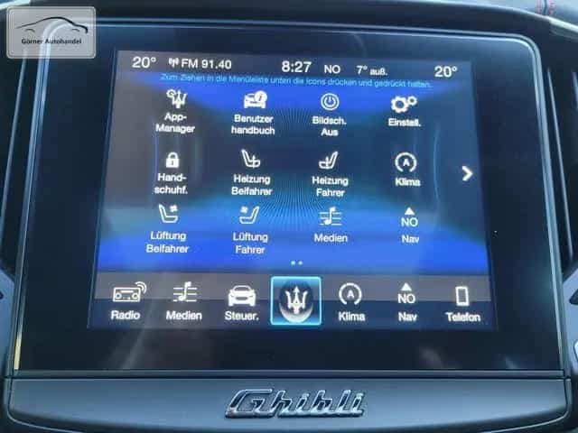 Maserati Ghibli 3,0 V6 D Leder+Schiebdach+360°+Carbon 08/2019-photo-23
