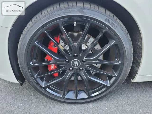 Maserati Ghibli 3,0 V6 D Leder+Schiebdach+360°+Carbon 08/2019-photo-33