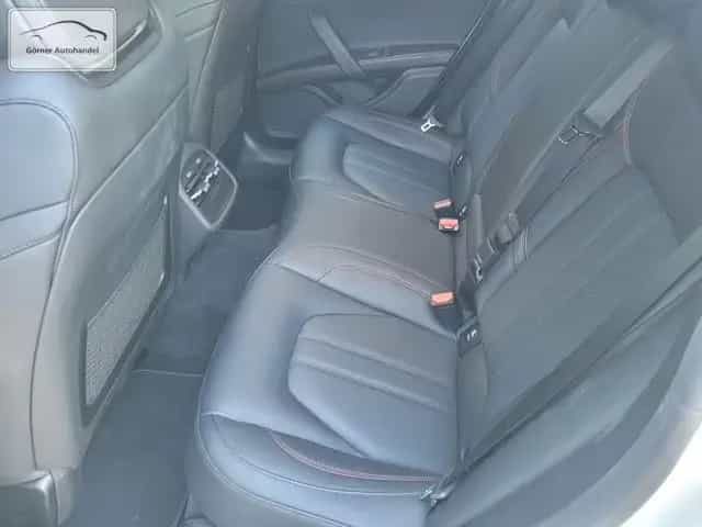 Maserati Ghibli 3,0 V6 D Leder+Schiebdach+360°+Carbon 08/2019-photo-8