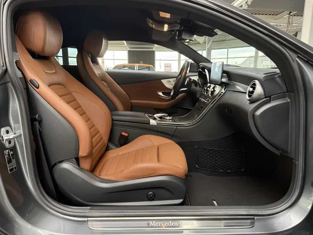 Mercedes-Benz C-Class 300 Coupe AMG-Line | Airmatic + NP 66.343 ¤ 05/2016-photo-26
