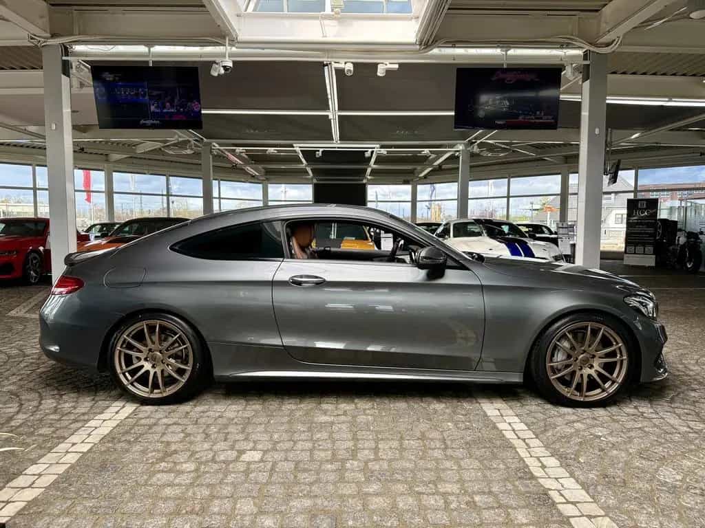 Mercedes-Benz C-Class 300 Coupe AMG-Line | Airmatic + NP 66.343 ¤ 05/2016-photo-38
