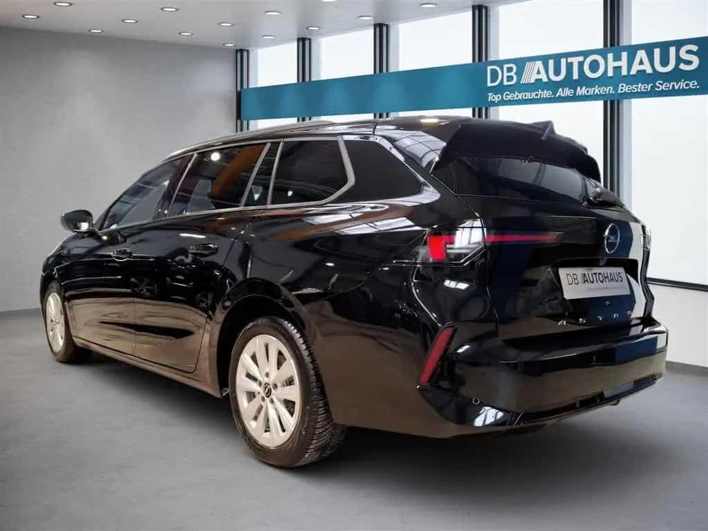 Opel Astra ST Business Elegance 1.2 Turbo Automatik 04/2024-photo-4