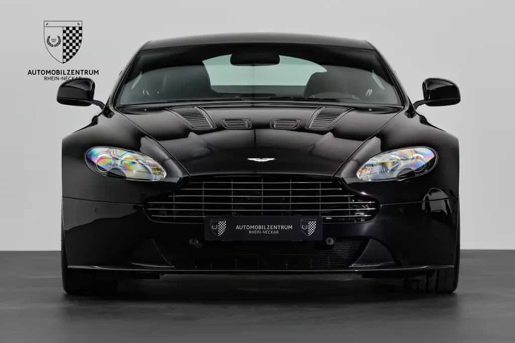 Aston Martin V12 Vantage Carbon/Memory/Sportsitze 07/2012-photo-1