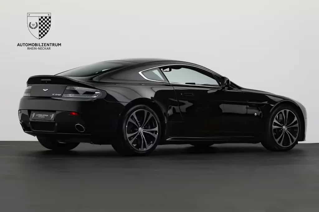 Aston Martin V12 Vantage Carbon/Memory/Sportsitze 07/2012-photo-3