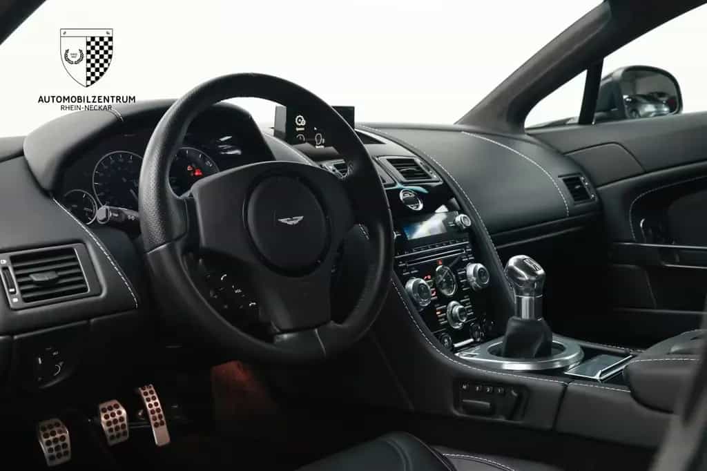 Aston Martin V12 Vantage Carbon/Memory/Sportsitze 07/2012-photo-9