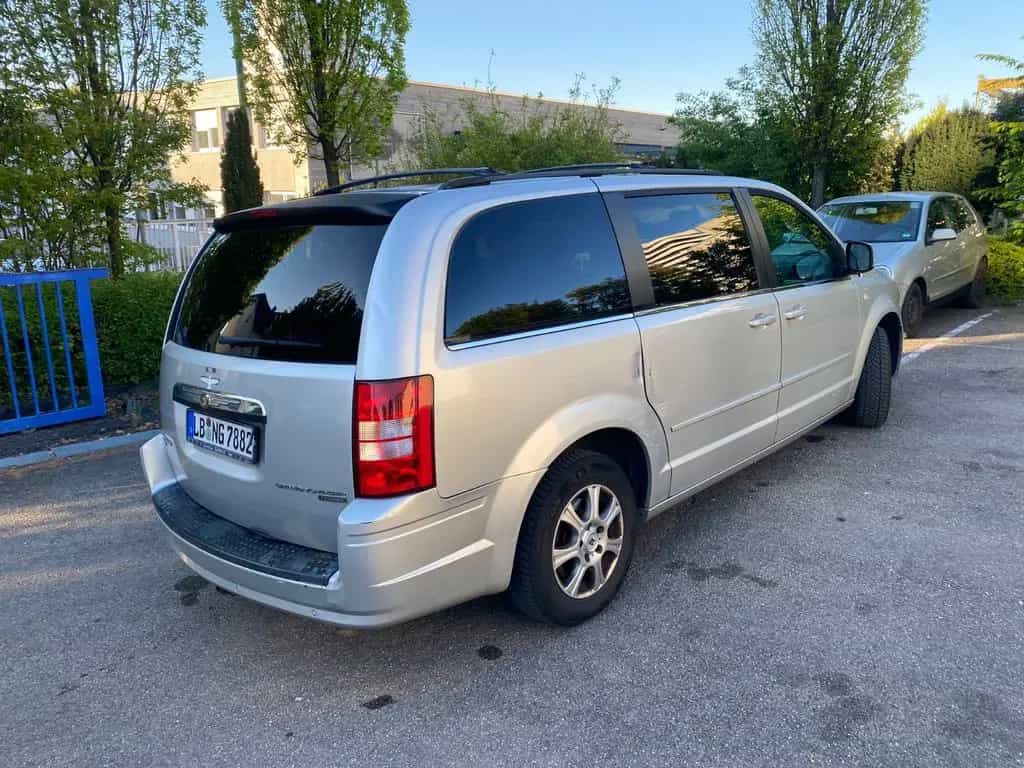 Chrysler Grand Voyager Touring 2.8 CRD Autom. Touring PDC 07/2009-photo-4