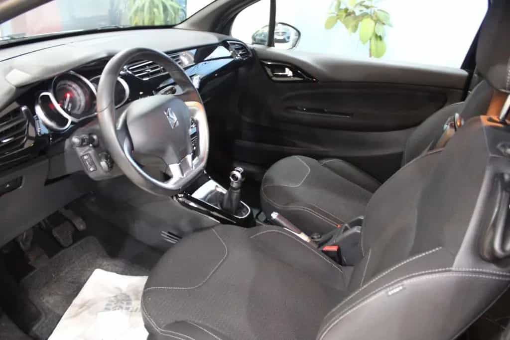 Citroën DS3 VTi 120 SoChic *TUEV NEU.*Sommer/Winterräder 01/2013-photo-7