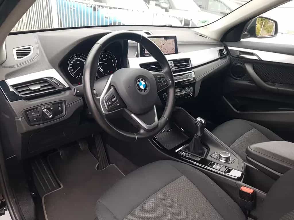 BMW X2 sDrive18i Advantage Navi AHK PDC Sitzheizung 05/2022-photo-10