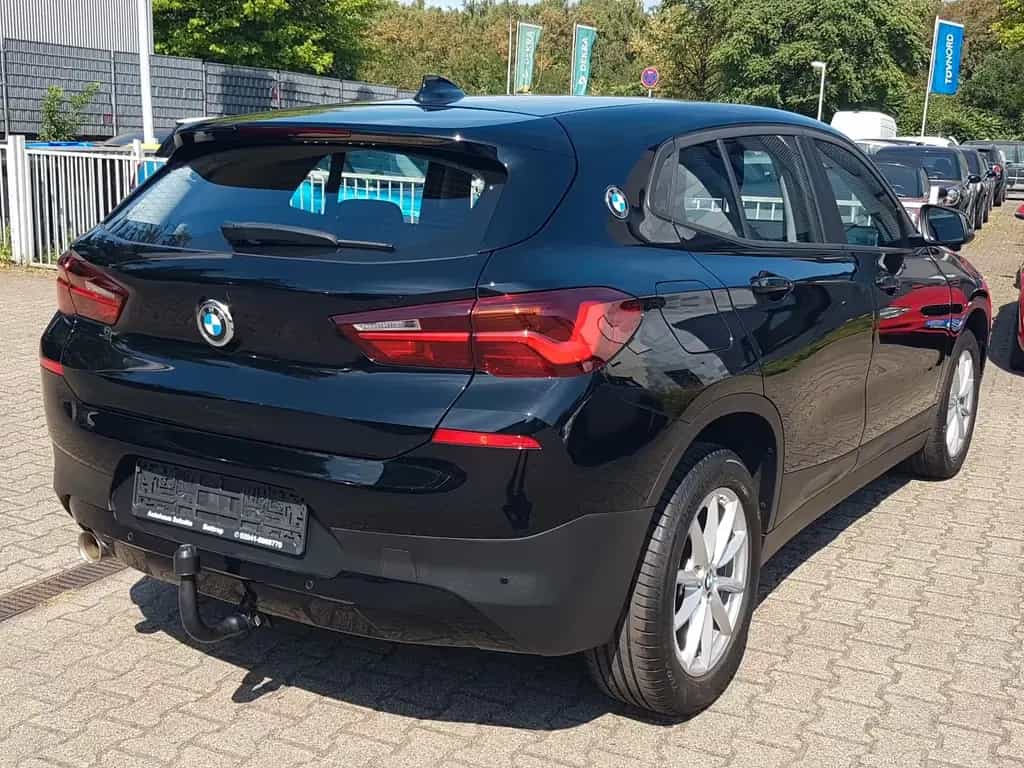 BMW X2 sDrive18i Advantage Navi AHK PDC Sitzheizung 05/2022-photo-4