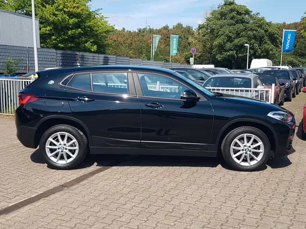 BMW X2 sDrive18i Advantage Navi AHK PDC Sitzheizung 05/2022-photo-5