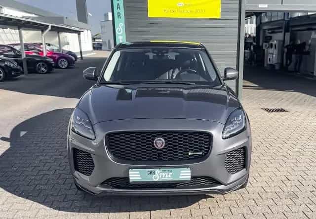 Jaguar E-Pace D240 R-Dynamic PANO SHZ NAVI RFK LED MERI 04/2018-photo-1