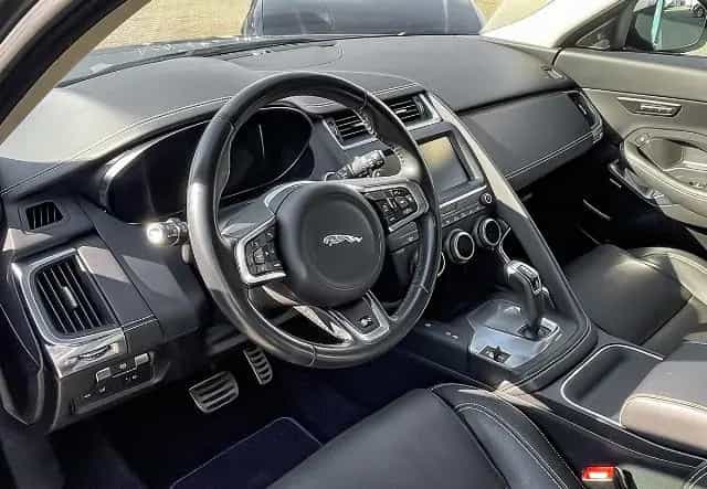 Jaguar E-Pace D240 R-Dynamic PANO SHZ NAVI RFK LED MERI 04/2018-photo-12