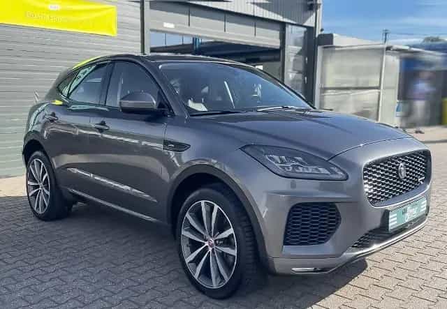 Jaguar E-Pace D240 R-Dynamic PANO SHZ NAVI RFK LED MERI 04/2018-photo-2