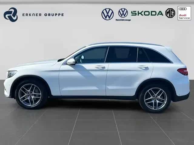 Mercedes-Benz GLC-Class 300 4Matic AMG 10/2017-photo-1