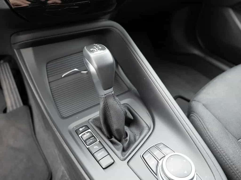 BMW X1 xDrive 25e Advantage FACEL. NAVI SHZ PDC 01/2022-photo-21