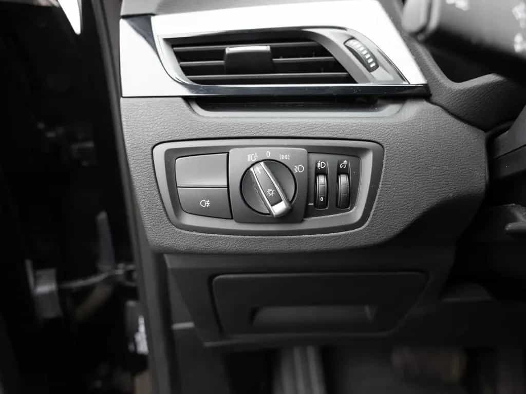 BMW X1 xDrive 25e Advantage FACEL. NAVI SHZ PDC 01/2022-photo-25