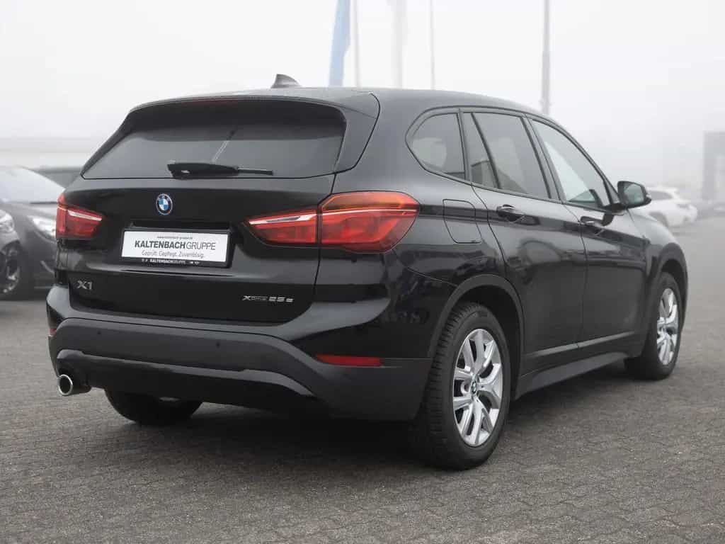 BMW X1 xDrive 25e Advantage FACEL. NAVI SHZ PDC 01/2022-photo-5