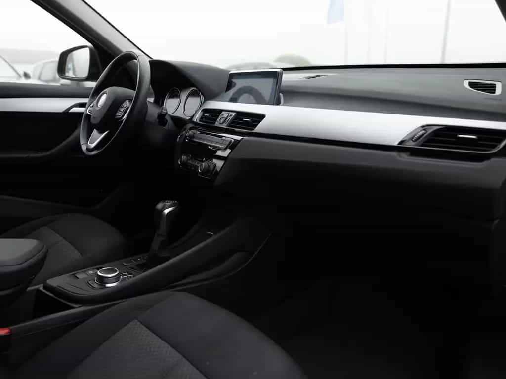BMW X1 xDrive 25e Advantage FACEL. NAVI SHZ PDC 01/2022-photo-9