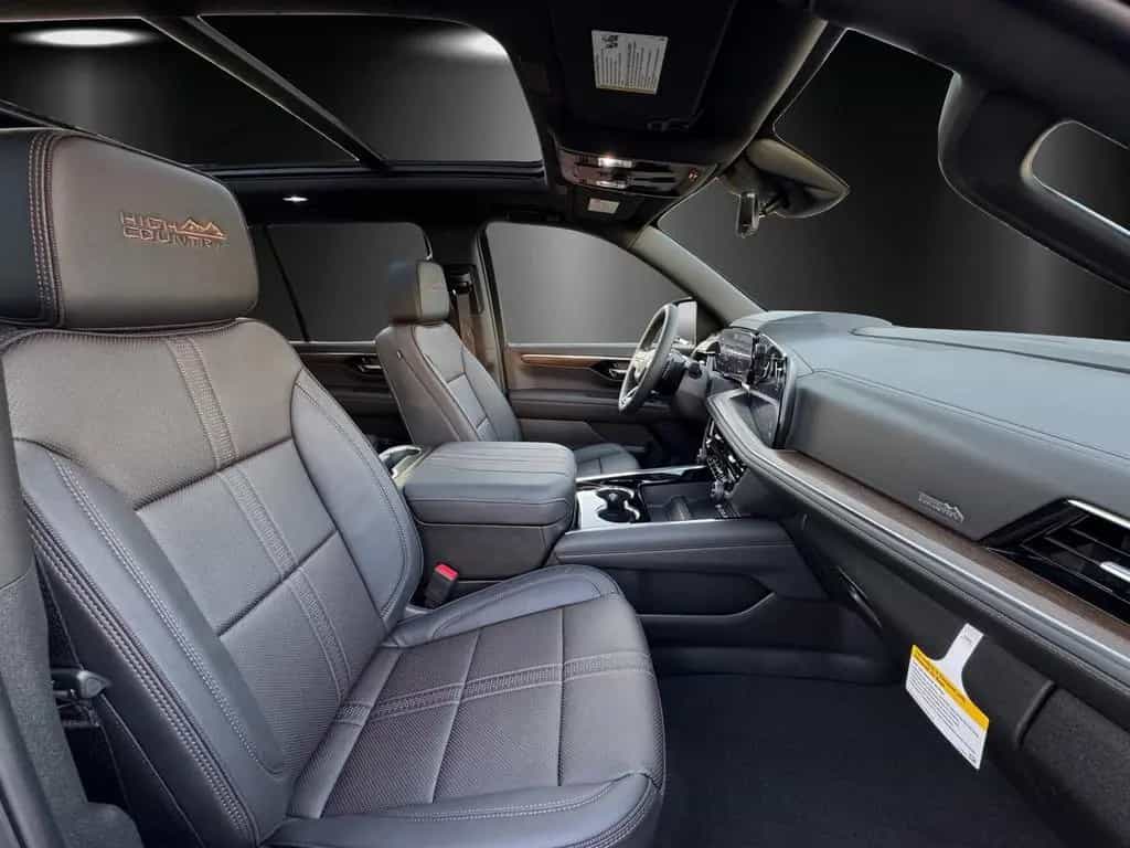 Chevrolet Tahoe High Country 6.2 MY25 PDC/LED/AHK/CARPLAY 03/2026-photo-7