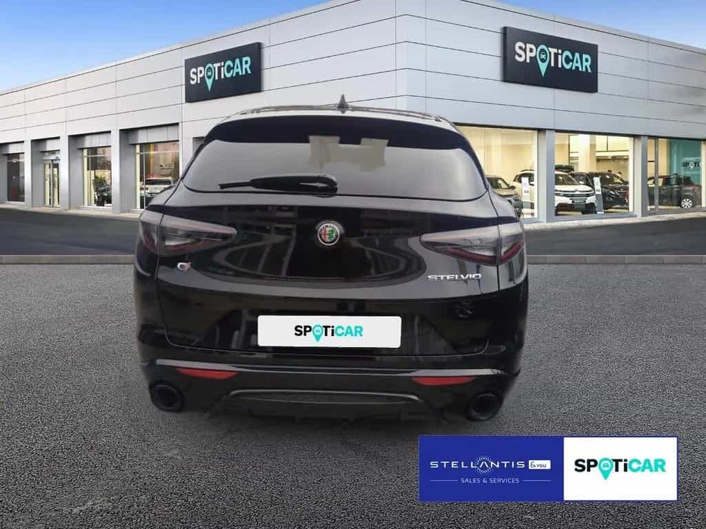 Alfa Romeo Stelvio 2.0 Turbo 16V Veloce Q4 2.0 Turbo 16V Ve 10/2023-photo-4