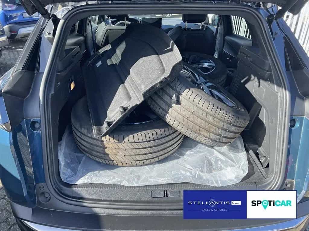 Peugeot 3008 Allure Pack Mild-Hybrid Navi MirrorLink KAM 01/2024-photo-5
