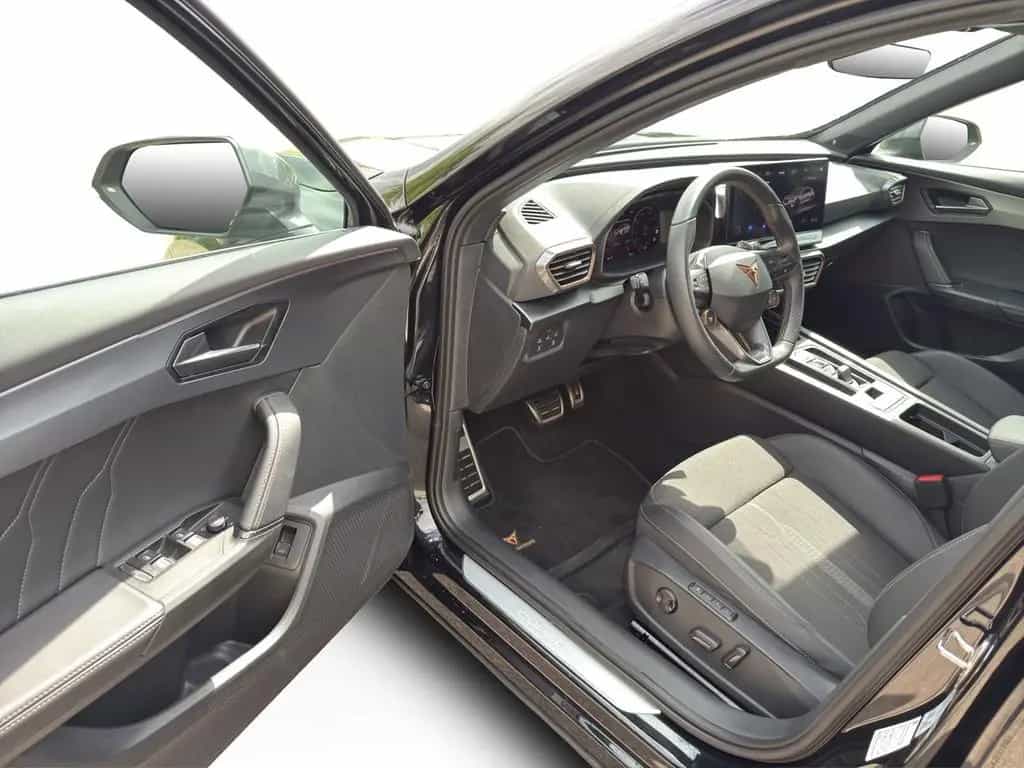 Cupra Formentor 2.0 TSI DSG 4Drive VZ DCC MATRIX*VIRTU 02/2024-photo-12
