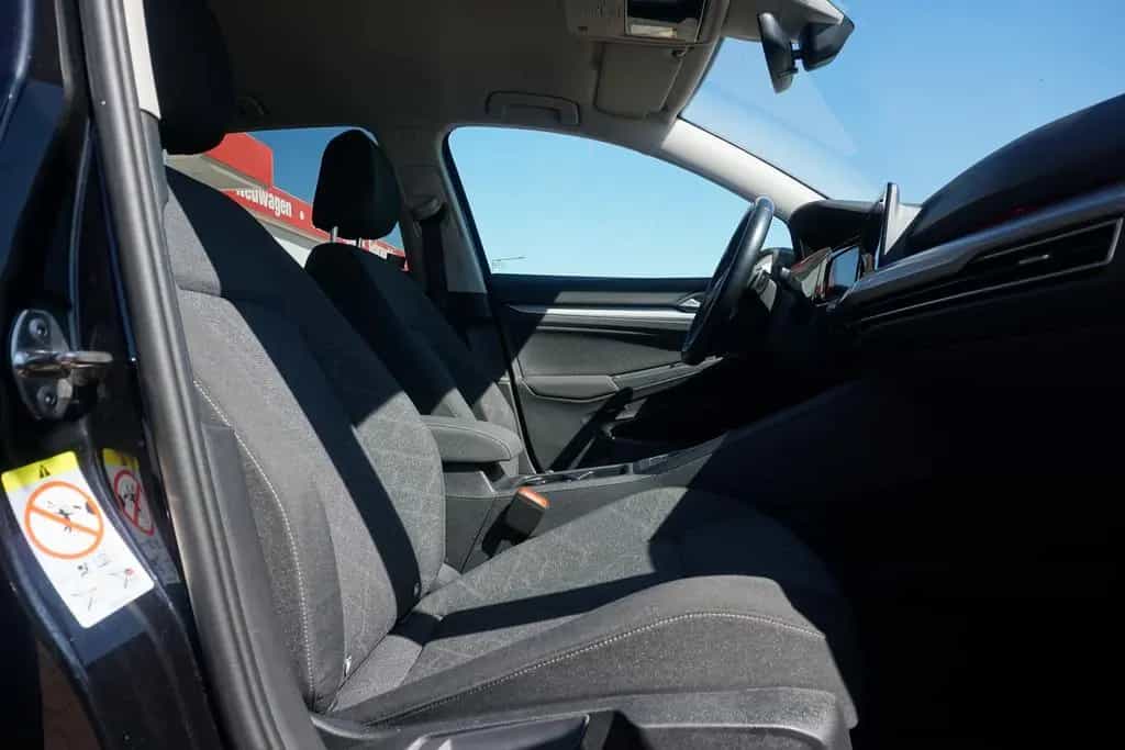 Volkswagen Golf VIII Style eTSI DSG LED Navi ACC DAB Kamera 02/2021-photo-9