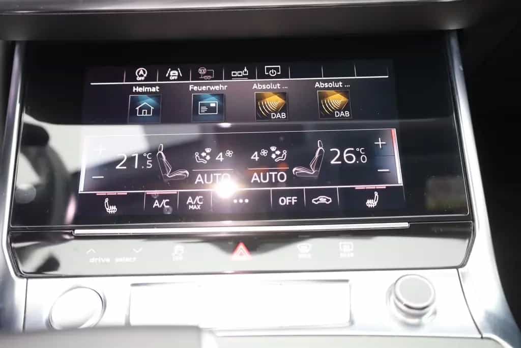 Audi A6 Avant 50 TDI quattro design LED Panorama AHK 01/2020-photo-11