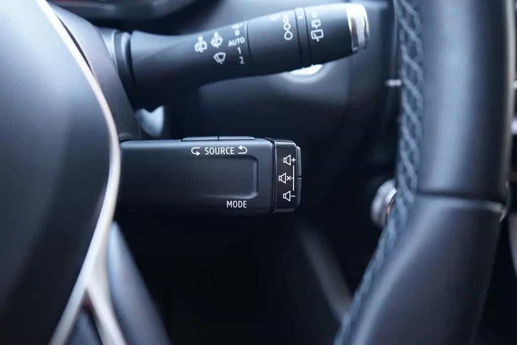 Renault Captur II 1.0 TCE Experience Klimaaut. LED Navi 06/2020-photo-26