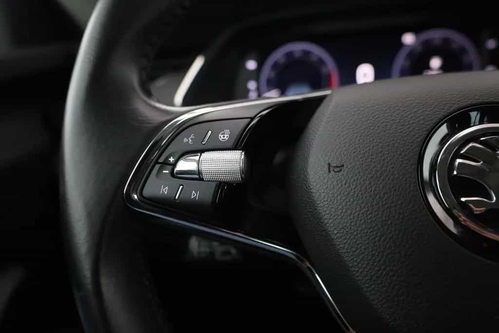 Skoda Octavia Combi 1.5 TSI Ambition LED ACC PDC DAB 09/2020-photo-15
