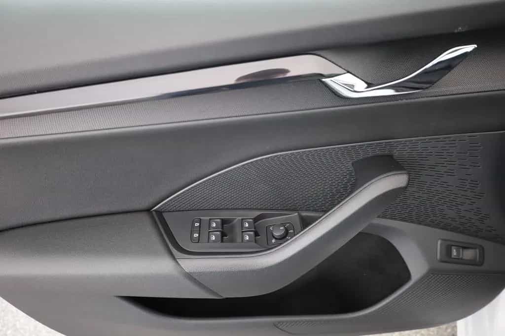 Skoda Octavia Combi 1.5 TSI Ambition LED ACC PDC DAB 09/2020-photo-22