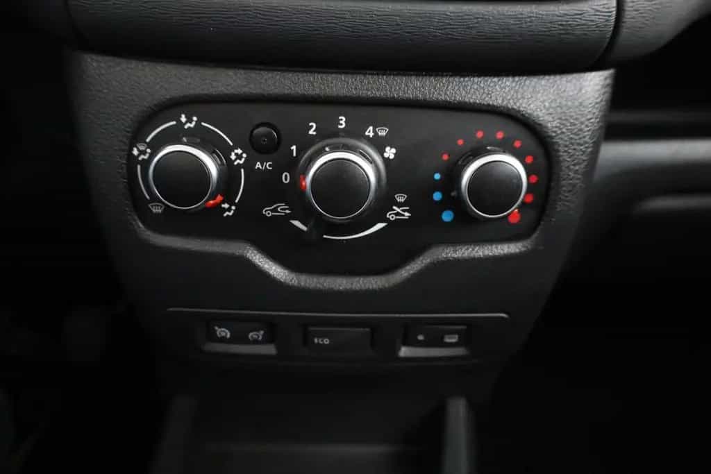 Dacia Lodgy Stepway 1.2 TCe Celebration Navi Kamera 11/2017-photo-11