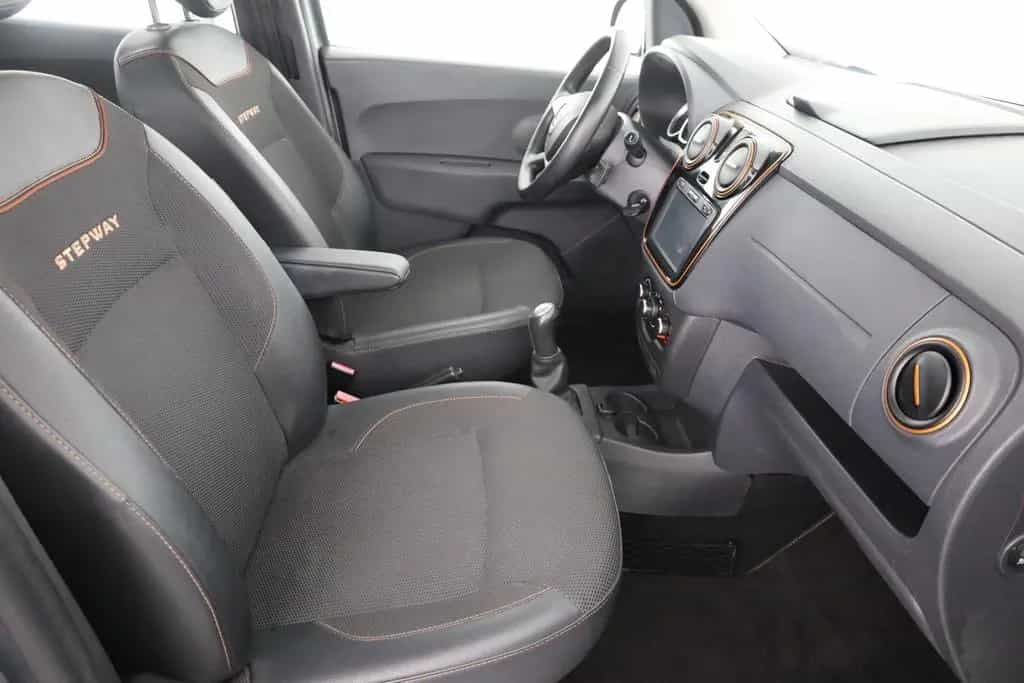 Dacia Lodgy Stepway 1.2 TCe Celebration Navi Kamera 11/2017-photo-23