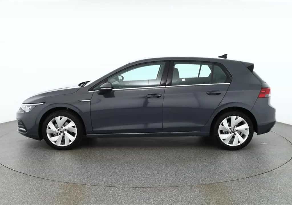 Volkswagen Golf 1.5 eTSI DSG Style LED Navi ACC Sitzheizung 08/2021-photo-1