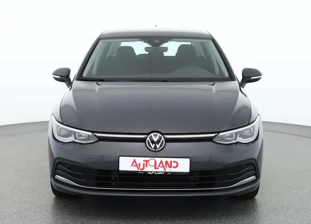 Volkswagen Golf 1.5 eTSI DSG Style LED Navi ACC Sitzheizung 08/2021-photo-7