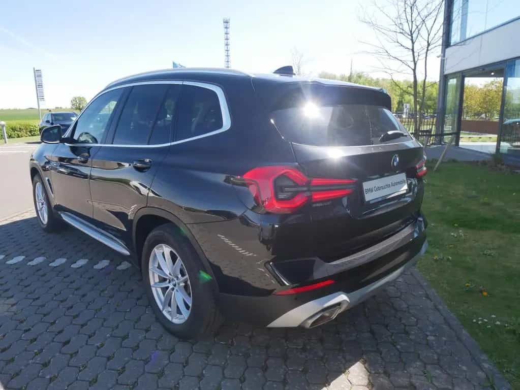 BMW X3 xDrive20i PANO A-LED LC.Prof PA. GS 12/2022-photo-2