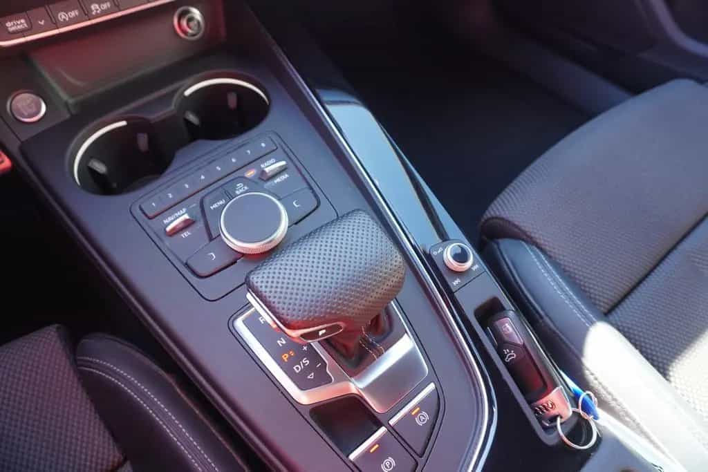 Audi A4 Avant 40 2.0 TFSI S-Line LED Navi PDC DAB 03/2019-photo-15