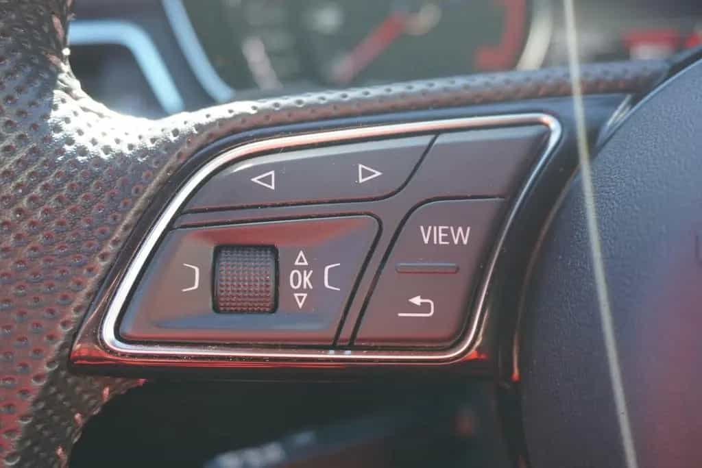 Audi A4 Avant 40 2.0 TFSI S-Line LED Navi PDC DAB 03/2019-photo-19