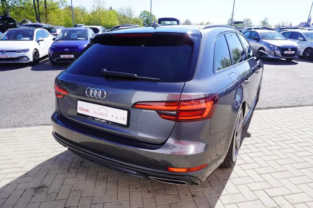 Audi A4 Avant 40 2.0 TFSI S-Line LED Navi PDC DAB 03/2019-photo-4